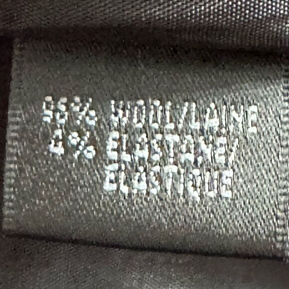 Lafayette 148 New York Black Pleated Skirt with Pockets - Picture 4 of 5